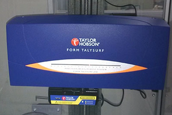 taylor hobsion1240 surface roughness tester